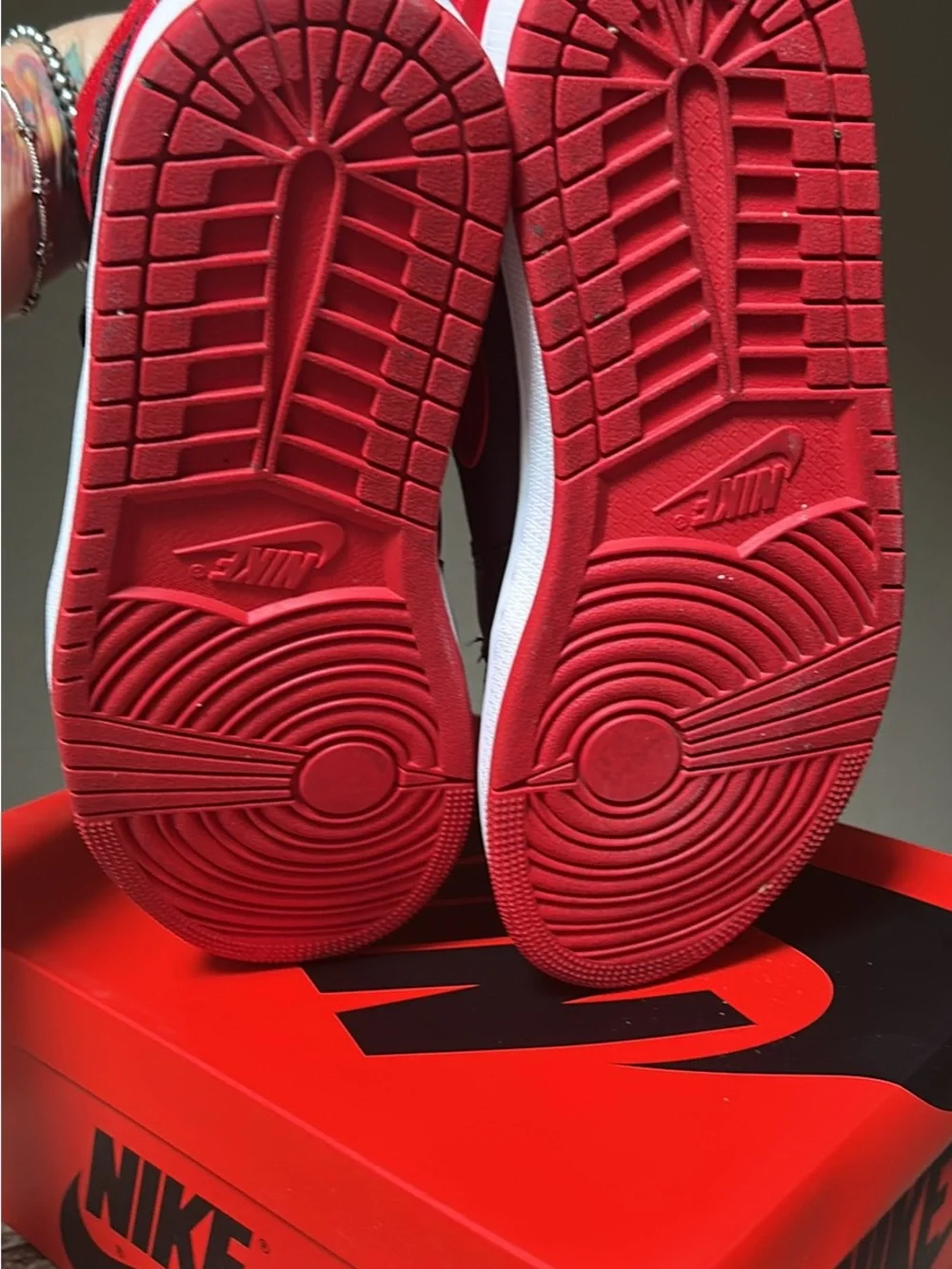 Nike Air Jordan 1 Retro High OG “Satin Bred” – Women’s Shoes Sneakers